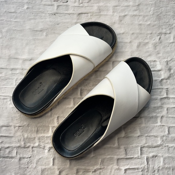 SEED HERITAGE | Criss Cross Platform Slides - Picture 4 of 6